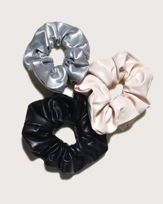 HAIR ACCESSORY