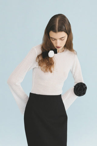 BELL SLEEVE MESH KNIT