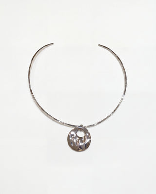Ripple neck cuff