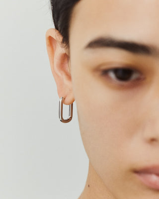 SQUARE HOOP PIERCE
