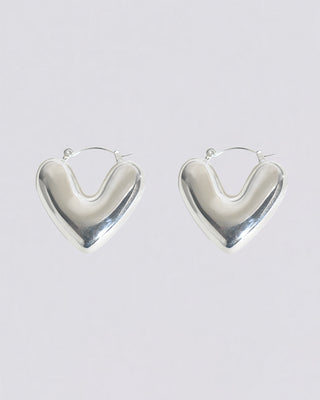 ROUND HEART HOOP PIERCE