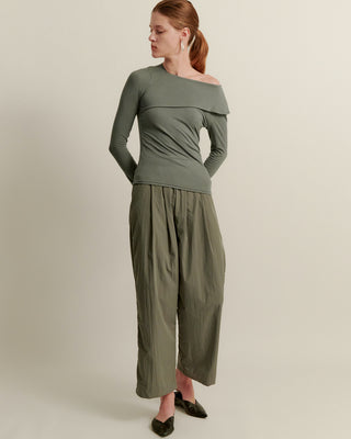 ASYMMETRY DECOLLETE TOPS