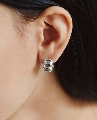 WAVE HOOP PIERCE