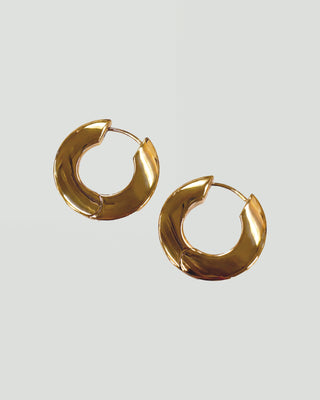 MOLDED OVAL HOOP PIERCE