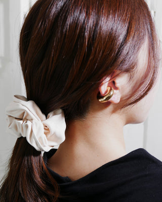 Veil Form Scrunchie Set