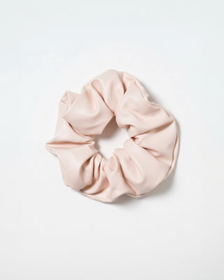 Veil Form Scrunchie Set