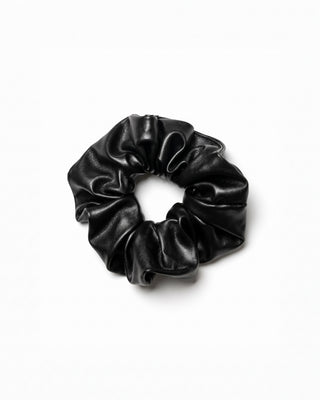 Veil Form Scrunchie Set