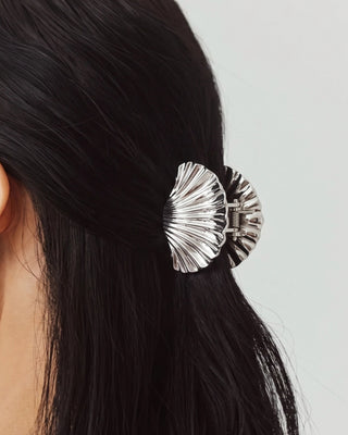 SHELL HAIR CLIP