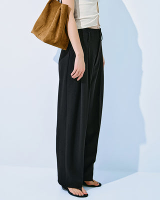 FORM PANTS